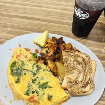 @ The Diner - Veggie omelette - Breakfast & Brunch Near Me - Orlando, Florida