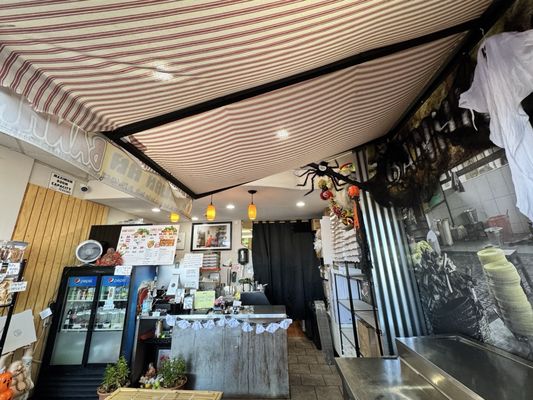 Banh Khot Lady by null