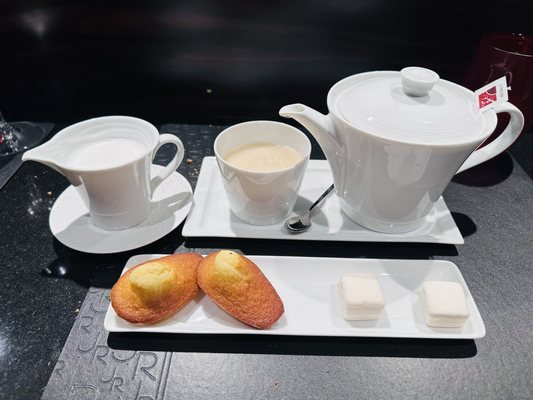 L'Atelier de Joël Robuchon Étoile - Champs-Élysées by null