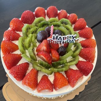 Bakery 1908 - Strawberry Birthday cake - Bakeries Near Me - Tampa, Florida Bakery 1908 - Strawberry Birthday cake - Bakeries Near Me - Tampa, Florida
