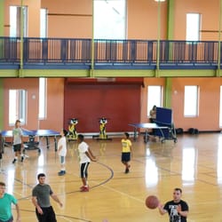 Wylie Recreation Center - Weekdays around 6-7 pm, court is always busy, work out machines up stairs are not that packed.