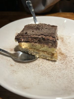 UNO Pizzeria & Grill by null