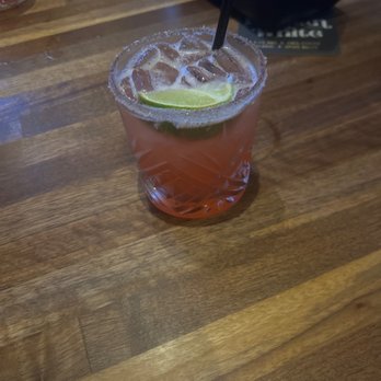 Yard House - Salted Watermelon Margarita - New American Near Me - Irvine, California