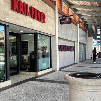 Nail Fever At The Falls - Salon entrance - Nail Salons Near Me - Miami, Florida Nail Fever At The Falls - Salon entrance - Nail Salons Near Me - Miami, Florida