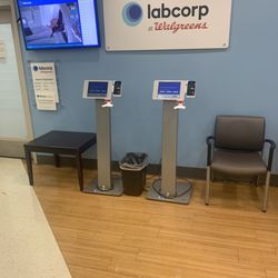 Labcorp at Walgreens - Running late this morning. ?