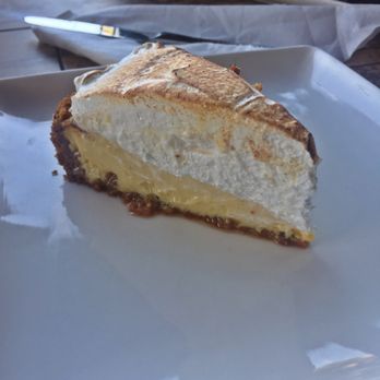 Skipper's Dockside - Delicious Key Lime Pie - Seafood Near Me - Key Largo, Florida Skipper's Dockside - Delicious Key Lime Pie - Seafood Near Me - Key Largo, Florida
