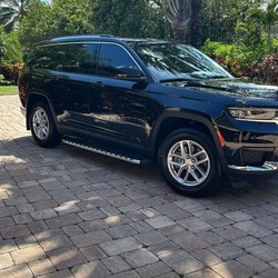 Black Diamond Transfers - One of our new Suv grand Cherokee L