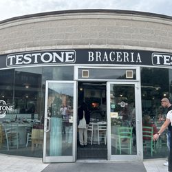 Le Testone