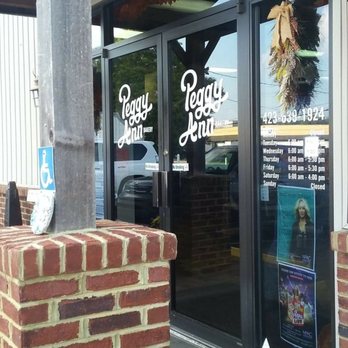 Peggy Ann Bakery Deli - Entrance to Peggy Ann's - Bakeries Near Me - Greeneville, Tennessee