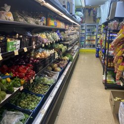 Quick Stop Mercado - Produce