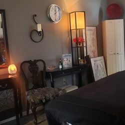 Massage & Facial Spa