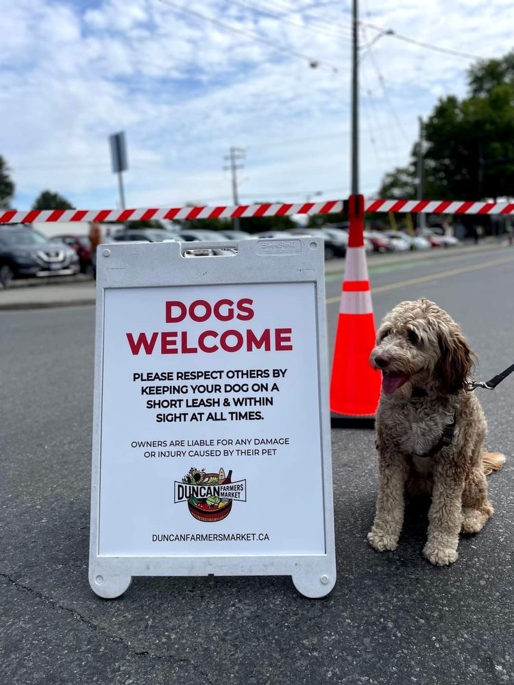 Duncan Farmers' Market Logo