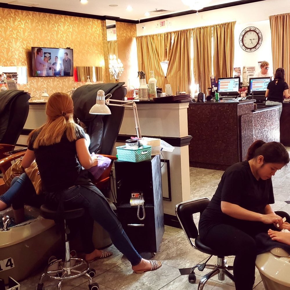 Tresor Nail Studio - Nail Salons Near Me - Mansfield, Texas