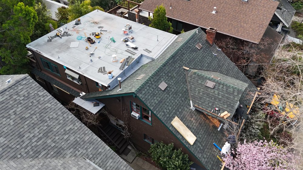 Slide of Bigfoot Roofing