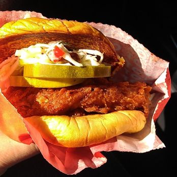 Shake Shack Hilldale Center - Burgers Near Me - Madison, Wisconsin