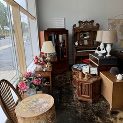 World Treasures Thrift Shop