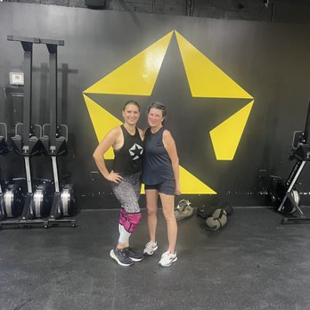 HEW Fitness - Gyms Near Me - Deerfield Beach, Florida HEW Fitness - Gyms Near Me - Deerfield Beach, Florida