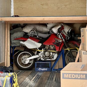 CC Relocation - CC Relocation built decking above my motorcycles, so that boxes to be loaded on top without any wasted space in the trailer. - Movers Near Me - Santa Ana, California CC Relocation - CC Relocation built decking above my motorcycles, so that boxes to be loaded on top without any wasted space in the trailer. - Movers Near Me - Santa Ana, California