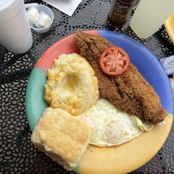 The Breakfast Klub - Breakfast & Brunch Near Me - Houston, Texas
