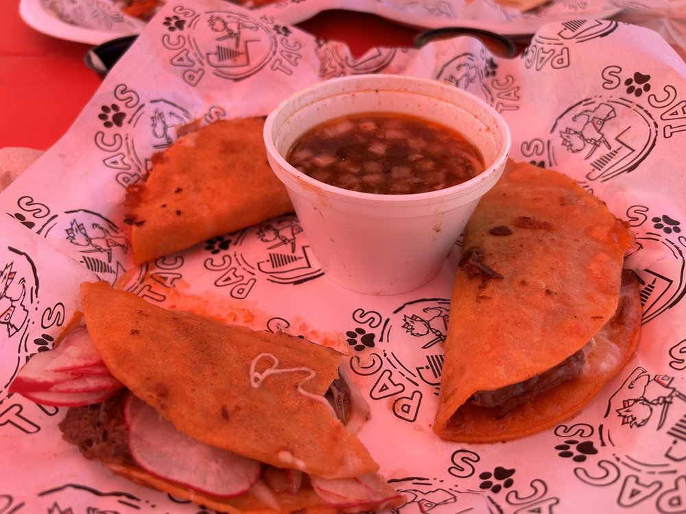 Pacos Tacos Mandeville