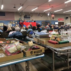Christys of Indiana - Crowd in building 3. There are 4 going at 1 time.