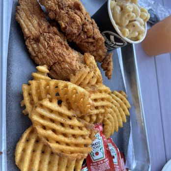 Smoke & Fire Social Eatery - Tenders - Barbeque Near Me - Riverside, California