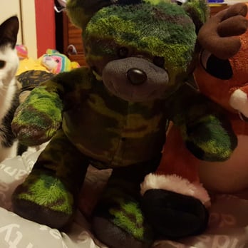 Bears and Buddies Workshop - Combat bear and reindeer - Toy Stores Near Me - Dundee, DND