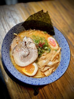 HINODEYA Ramen 680 Clay by null