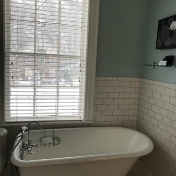 Snapdragon Inn - Hotels Near Me - Windsor, Vermont