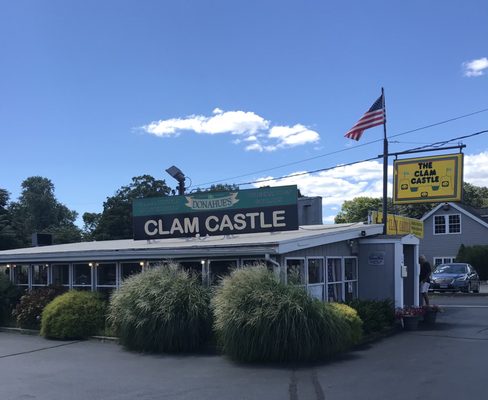 Clam Castle / Taco Pacifico by null