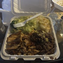 No onions but my daughter has to give me onions from her food because I was upset