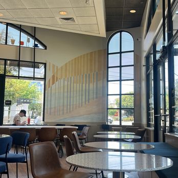 Tandem Coffee & Wine - Indoor seating - Breakfast & Brunch Near Me - Sacramento, California Tandem Coffee & Wine - Indoor seating - Breakfast & Brunch Near Me - Sacramento, California