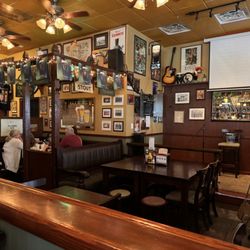 Nolans Irish Pub
