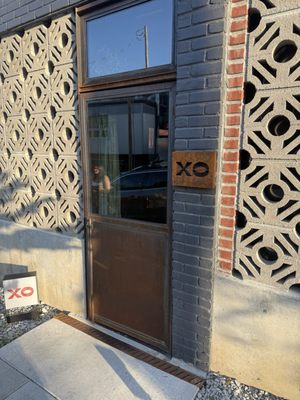 xo by null