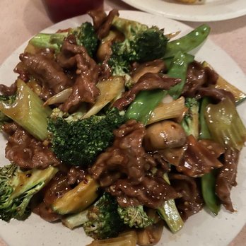 Moonstar - Hunan Beef with no green peppers - Chinese Near Me - Oregon, Wisconsin Moonstar - Hunan Beef with no green peppers - Chinese Near Me - Oregon, Wisconsin