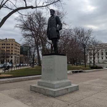 Hans Christian Heg Statue - Statue of Hans Christian Heg, Madison - Public Art Near Me - Madison, Wisconsin Hans Christian Heg Statue - Statue of Hans Christian Heg, Madison - Public Art Near Me - Madison, Wisconsin