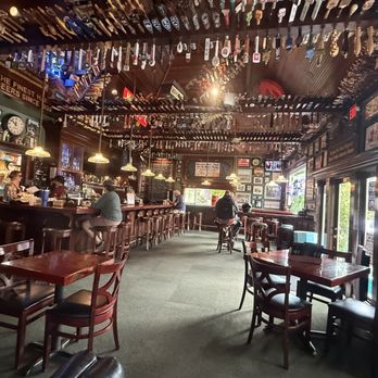 Parkway Tavern - Pubs Near Me - Tacoma, Washington Parkway Tavern - Pubs Near Me - Tacoma, Washington