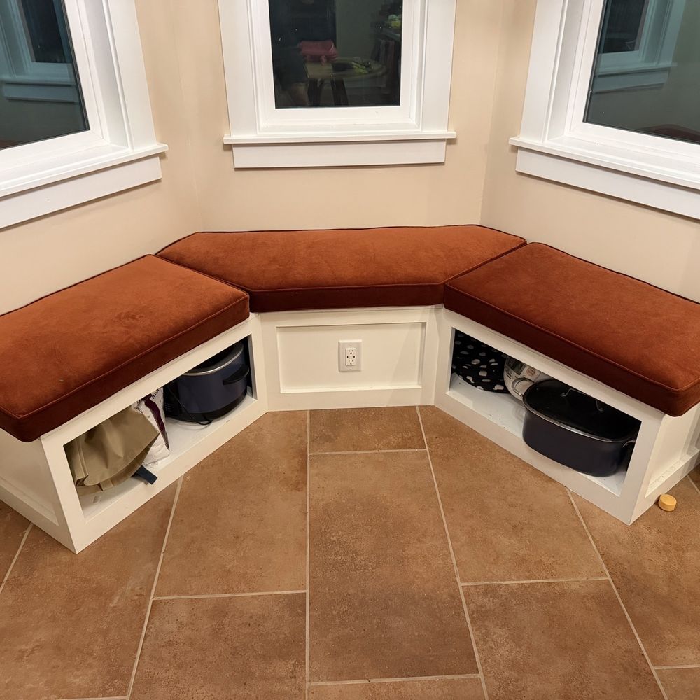 Sofa Decor - Custom cushions for breakfast nook. - Furniture Reupholstery Near Me - Los Angeles, California Sofa Decor - Custom cushions for breakfast nook. - Furniture Reupholstery Near Me - Los Angeles, California