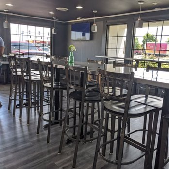 S2 Express Grill - Seating - Seafood Near Me - Orland Park, Illinois S2 Express Grill - Seating - Seafood Near Me - Orland Park, Illinois