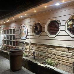 Pic-A-Lilli Inn