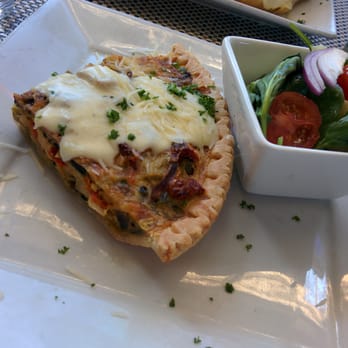 Paris Bistro - Quiche brunch special - French Near Me - Naperville, Illinois