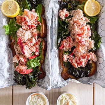 Queens Bagels & Delicatessen - The lobster rolls - Bagels Near Me - Forest Hills, New York