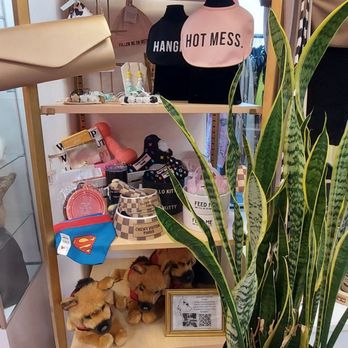 Peake Chic - Fur baby items - Women's Clothing Near Me - Chesapeake, Virginia