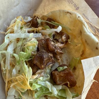 Taco Bell - Burnt potatoes on my taco. - Fast Food Near Me - Las Vegas, Nevada Taco Bell - Burnt potatoes on my taco. - Fast Food Near Me - Las Vegas, Nevada