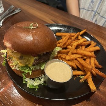 T'zunun - Chicano Burger with sweet potato fries - Cocktail Bars Near Me - Pleasant Hill, California T'zunun - Chicano Burger with sweet potato fries - Cocktail Bars Near Me - Pleasant Hill, California