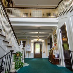 Unity - Entrance