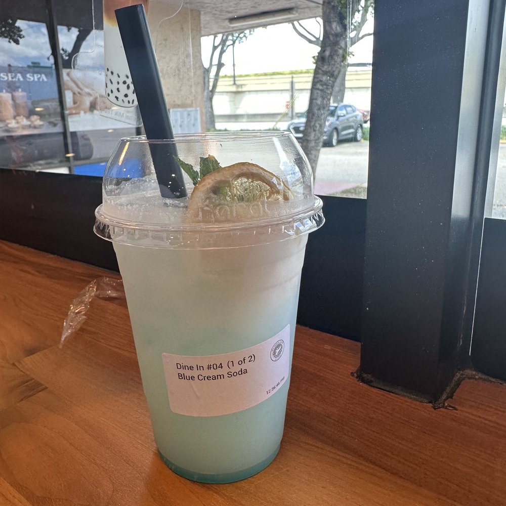 Blue cream soda Blue cream soda