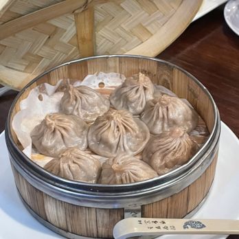 Ju Feng Yuan Dumpling Cafe - Crab Meat Xiao Long Bao (my favorite) - Chinese Near Me - Poway, California Ju Feng Yuan Dumpling Cafe - Crab Meat Xiao Long Bao (my favorite) - Chinese Near Me - Poway, California