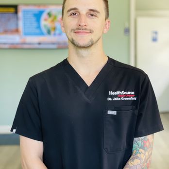 Newlin Chiropractic - Welcome Dr. Jake Greenfield to the team! We're excited to have him on board as a full-time chiropractor. - Chiropractors Near Me - Pensacola, Florida Newlin Chiropractic - Welcome Dr. Jake Greenfield to the team! We're excited to have him on board as a full-time chiropractor. - Chiropractors Near Me - Pensacola, Florida