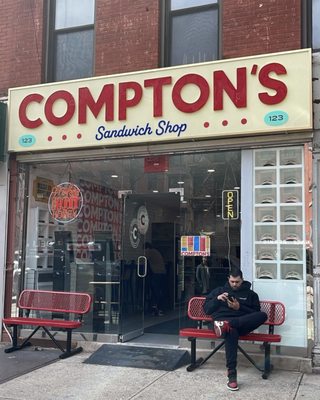 COMPTON'S by null